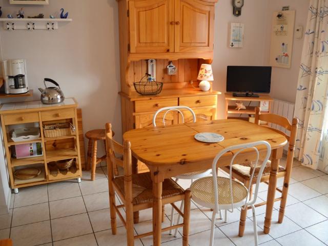 APPARTEMENT AU REZ DE CHAUSSÉE