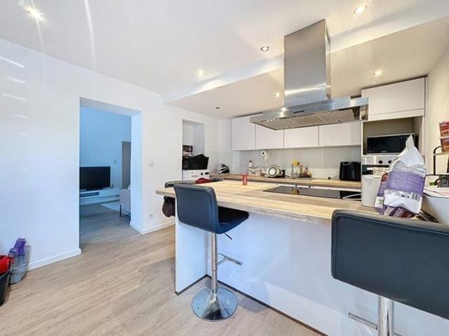 Appartement au rez de chaussée avec terrasse
