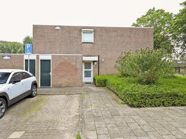 Appartement au rez de chaussée Pijnboomstraat 25, Dorst À louer