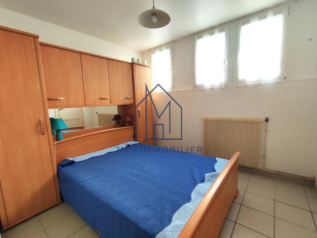 APPARTEMENT AU REZ DE CHAUSSEE PROCHE PLAGE