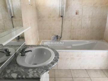 Appartement Aubignan Location appartement 2 pièces 49 m²