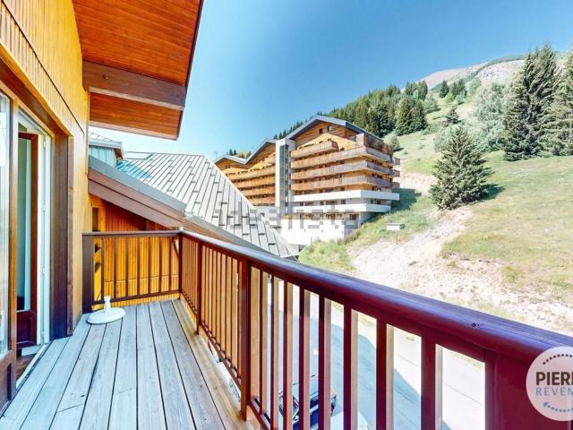 Appartement, Auris