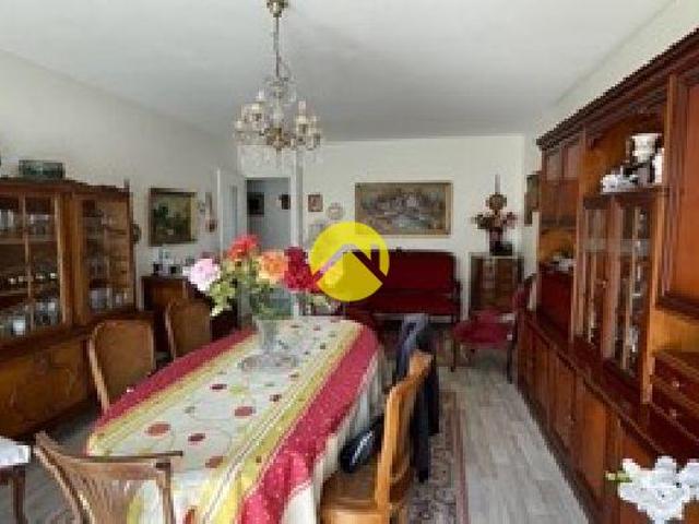 APPARTEMENT AVEC BALCON