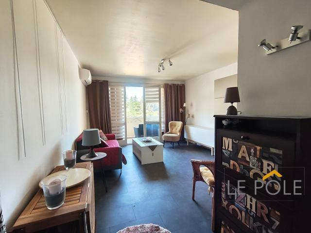 Appartement Avec Balcons / Residence Securise / Stationnemen. 34m² Avignon