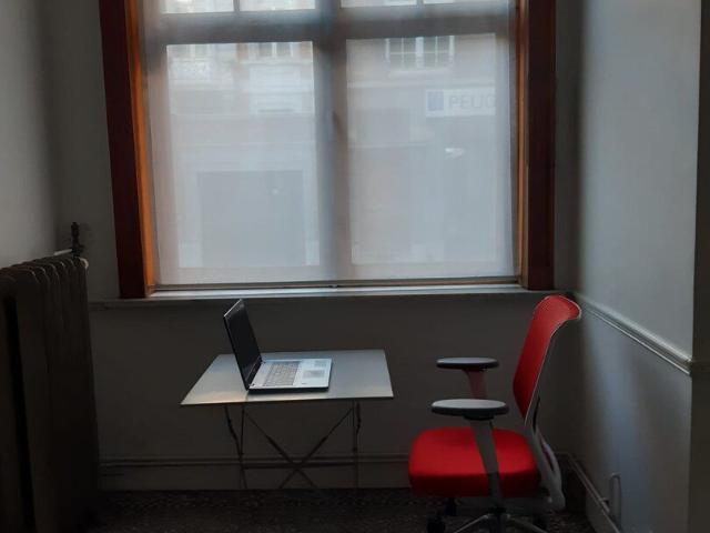 Appartement avec grande terrasse atypique, de charme