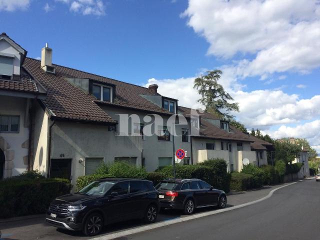 Appartement avec grande terrasse au rez de chaussée
