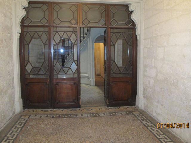 APPARTEMENT AVEC JARDIN CENTRE VILLE