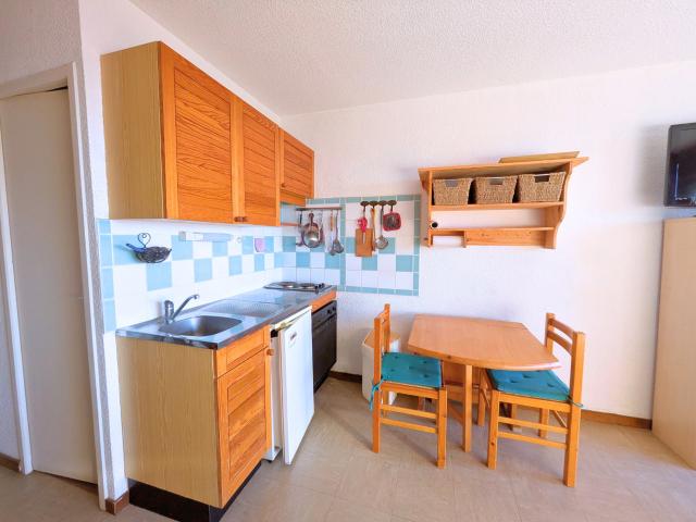 Appartement avec Jardin et Vue à 180o: Votre Refuge à Chaillol !