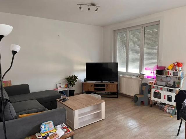 Appartement avec jardin et balcon secteur calme gramat
