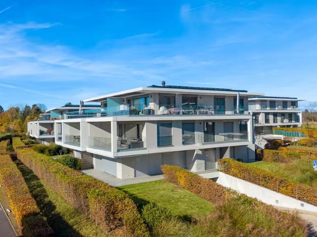 Appartement avec jardin proche de l'EHL