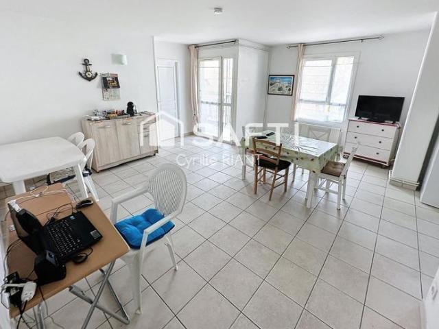 Appartement avec loggia et garage