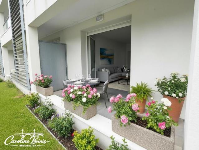 APPARTEMENT AVEC PARKING/TERRASSE MERIGNAC CAPEYRON T3 DE 68 m²