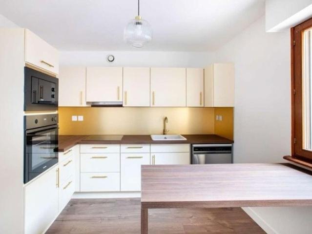 Appartement avec parking, état impeccable très belle finition !