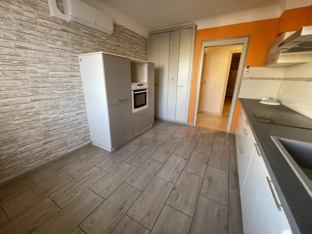 Appartement avec terrasse au centre de LOUDUN