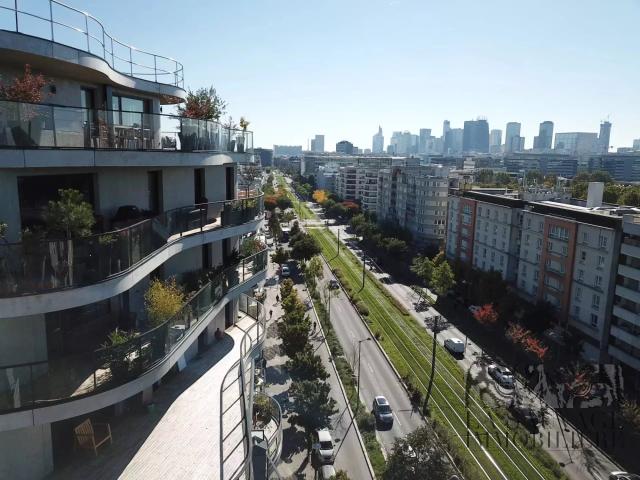 Appartement avec terrasse au dernier étage Colombes