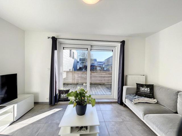 Appartement avec terrasse dans le centre de Libramont !