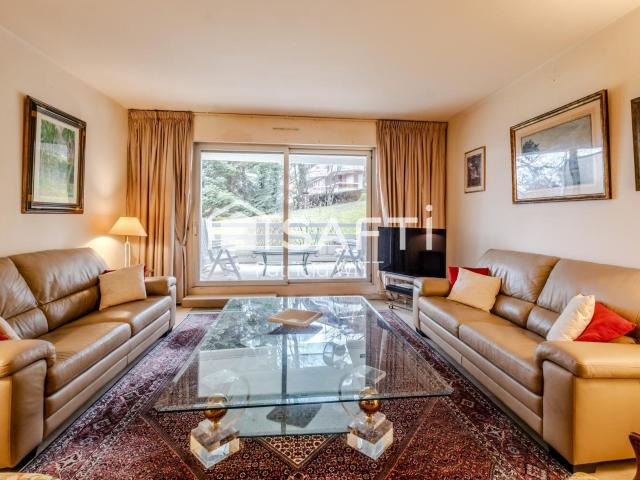 Appartement avec terrasse et vue sur le lac Léman – Adresse. 127m² Evian les Bains