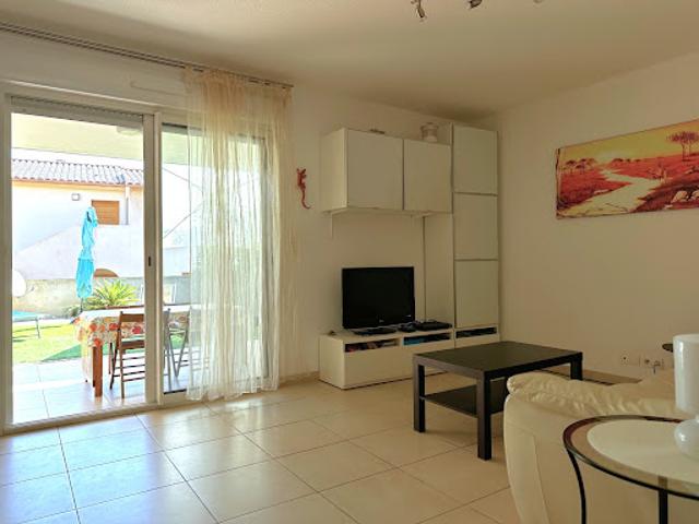 Appartement avec terrasse en bord de mer