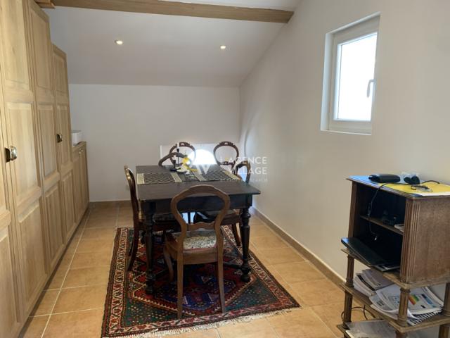 Appartement avec terrasse