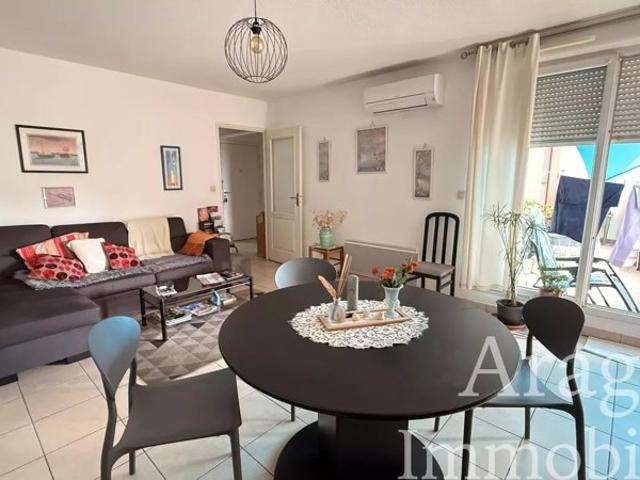 APPARTEMENT AVEC TERRASSE