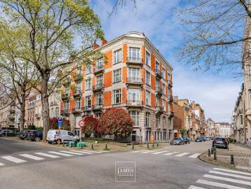 Ixelles, Bruxelles-Capitale - Cave, Balcon