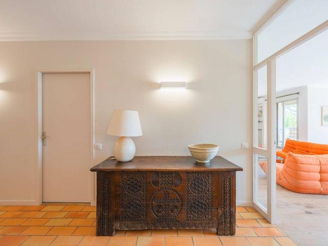 Appartement avec terrasses, ascenseur et garage dans Résiden