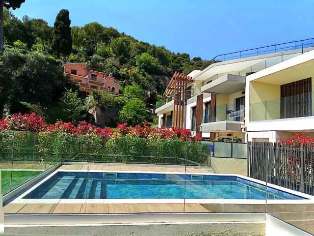 Appartement Avec Vue Mer Proche Monaco 108m² Eze