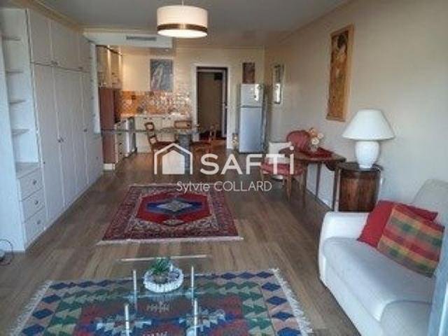 Appartement avec vue sur le Dôme du Val de Grâce