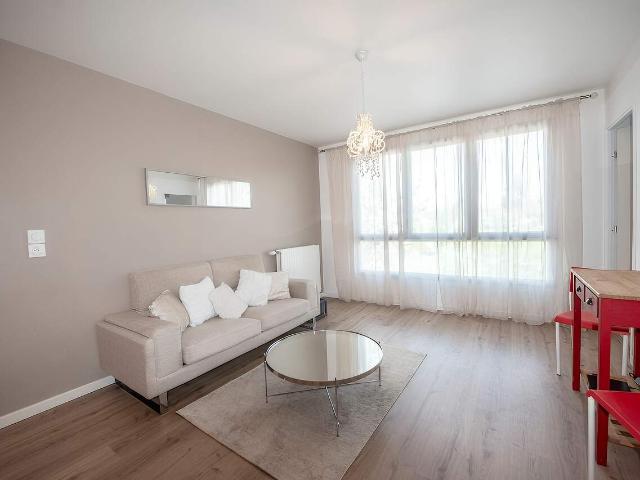 Appartement avec 1 chambre dans en banlieue de Paris, 77700: 40 m² — #4419