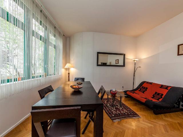 Appartement avec 1 chambre dans en banlieue de Paris, 92300: 60 m² — #2347