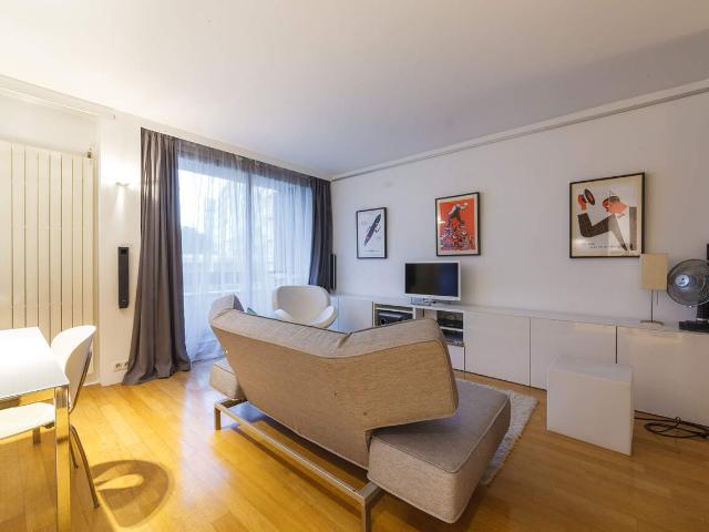 Appartement avec 1 chambre dans le 15ème arrondissement de Paris, 75015: 42 m² — #3714