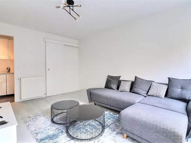 Appartement avec 1 chambre dans le 16ème arrondissement de Paris, 75016: 32 m² — #5138