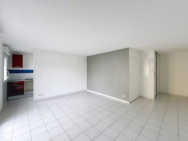 Appartement Avignon 2 pièce s 48 m2, 1 chambre, et un parking privatif