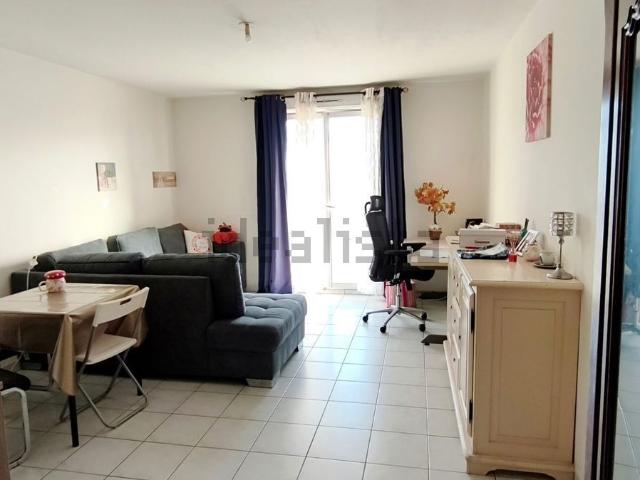 Appartement, Avion