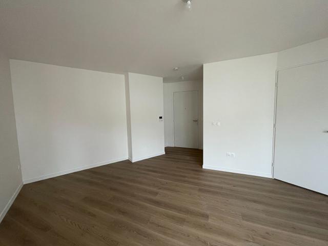Appartement Bagneux 1 pièce s 31.14 m2