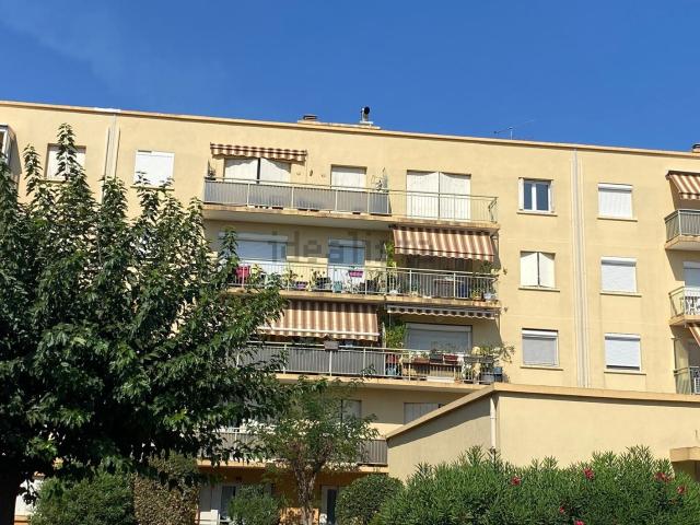 Appartement, Bagnols en Forêt