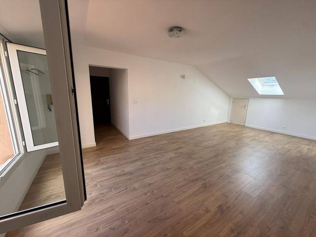 Appartement Bastia T2 quartier Annonciade Préfecture + 2 parkin