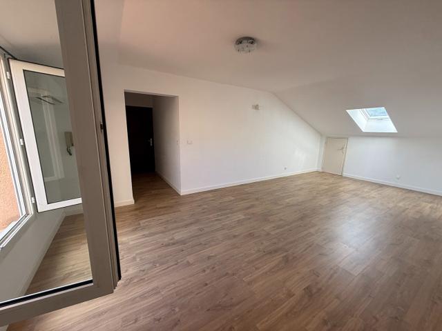 Appartement Bastia T2 quartier Annonciade Préfecture + 2 parkings