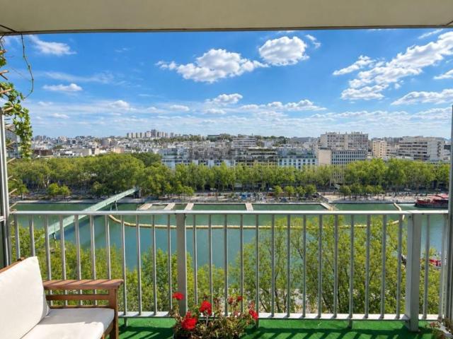 Appartement, Bassin de la Villette, Paris