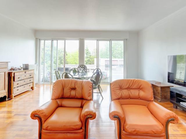 Appartement beaux volumes secteur très recherché 104m² Bordeaux