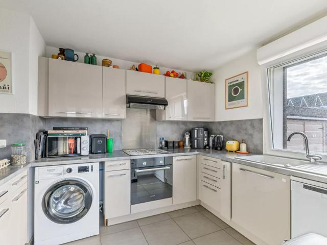 Appartement BÈgles 4 pièce s