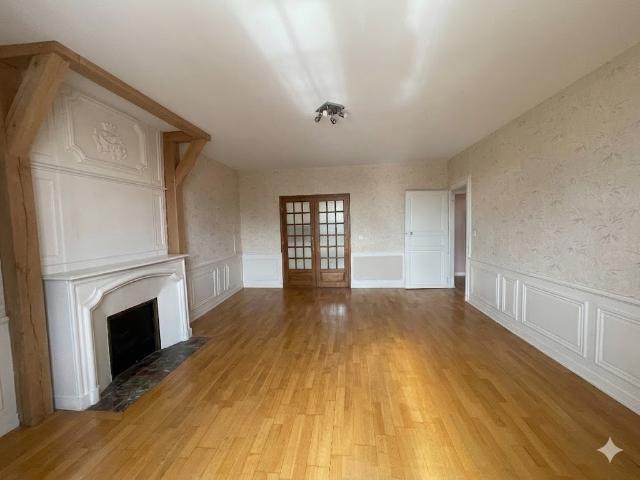Appartement Bellegarde 4 pièces 98 m2