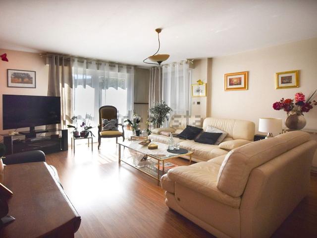 Appartement, Besançon