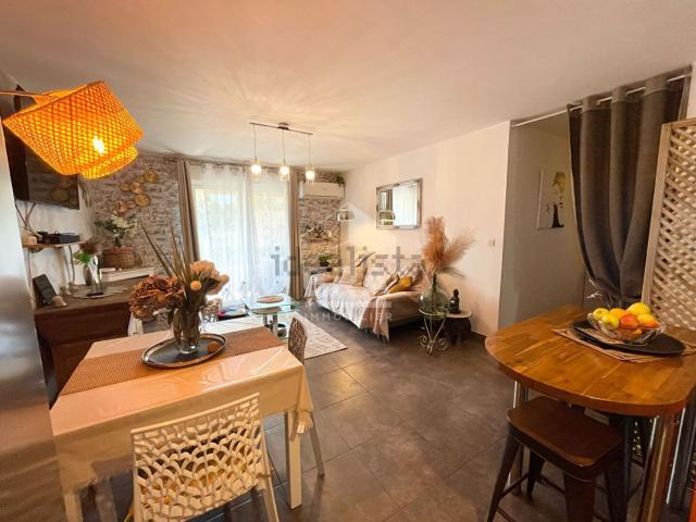 Appartement, Borgo
