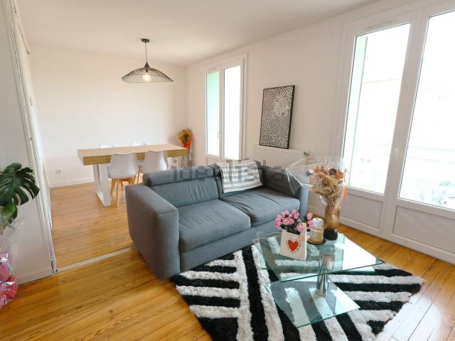 Appartement, Bourg de Péage