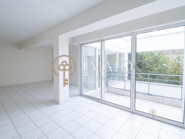 APPARTEMENT BOURG LA REINE 2 PIÈCES 56.18 M²