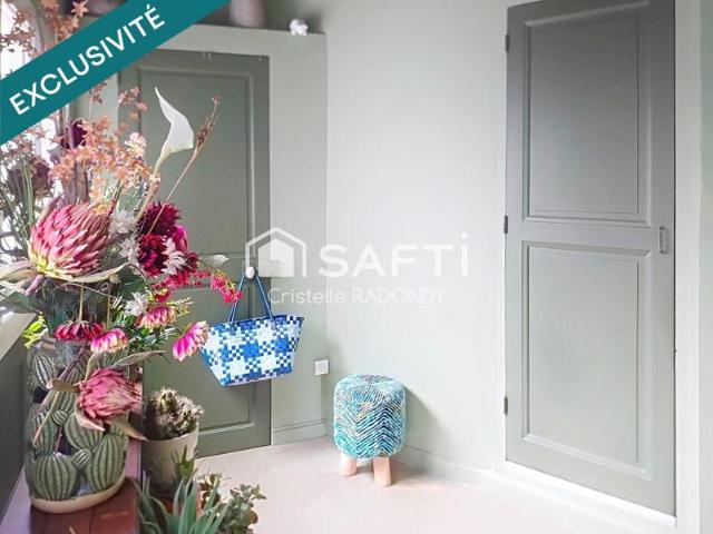 Appartement bourgeois 91m2, place Carnot à Carcassonne