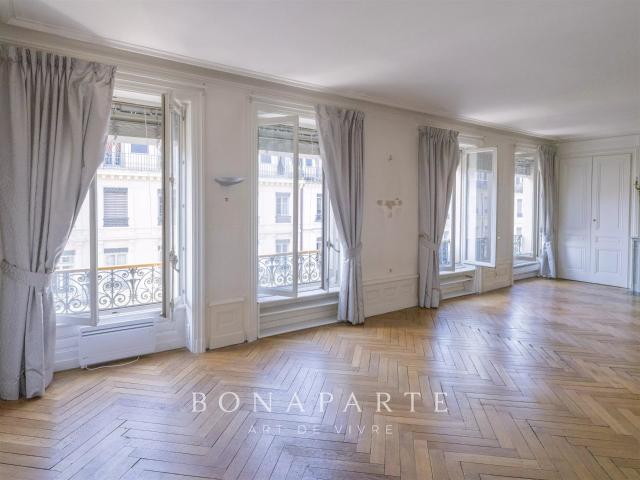 Appartement Bourgeois Lyon 6 131m² Exposition Sud et E. 131m² Lyon 6ème