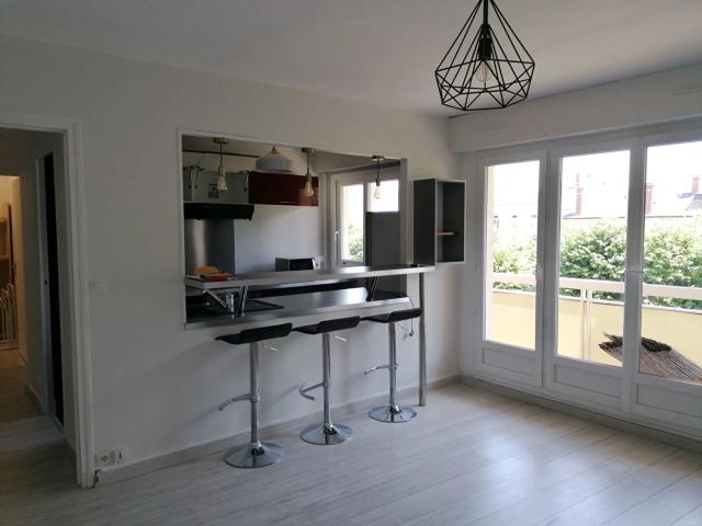 APPARTEMENT BOURGES QUARTIER GARE T3 69 M²