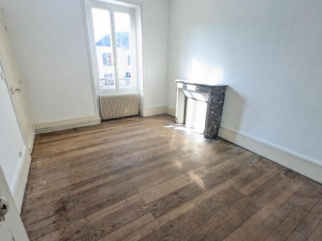 Appartement Bourges 3 pièce s 55 m2